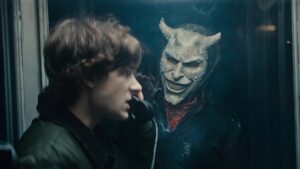 The box office of ‘Black Phone 2’ confirms that horror is the salvation of the billboard in 2025