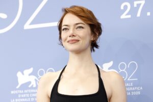Only for bald people! Film with Emma Stone will have a special session for bald people