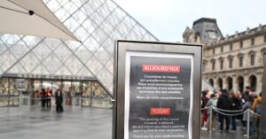 The Louvre is still closed: resignation requested for the head of security