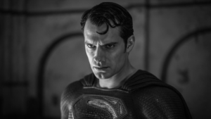 Zack Snyder Declares “Henry Cavill Is Superman” with Cool Still From BATMAN V SUPERMAN — GeekTyrant