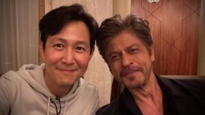 Lee Jung jae shares selfie with SRK expresses gratitude on meeting Bollywood icon