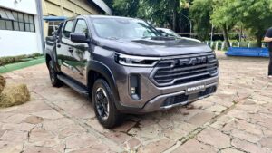 Ram releases details of the new Dakota