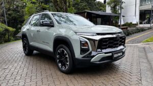 How did the Chevrolet Equinox become a sales success in the USA?