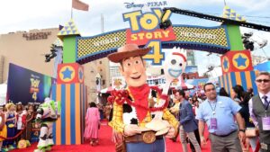 Will the toys be replaced? This is the first teaser trailer for ‘Toy Story 5’, with a digital tablet as the villain