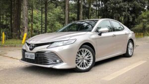 2018 Toyota Camry XLE Instrumented Test: American Beauty